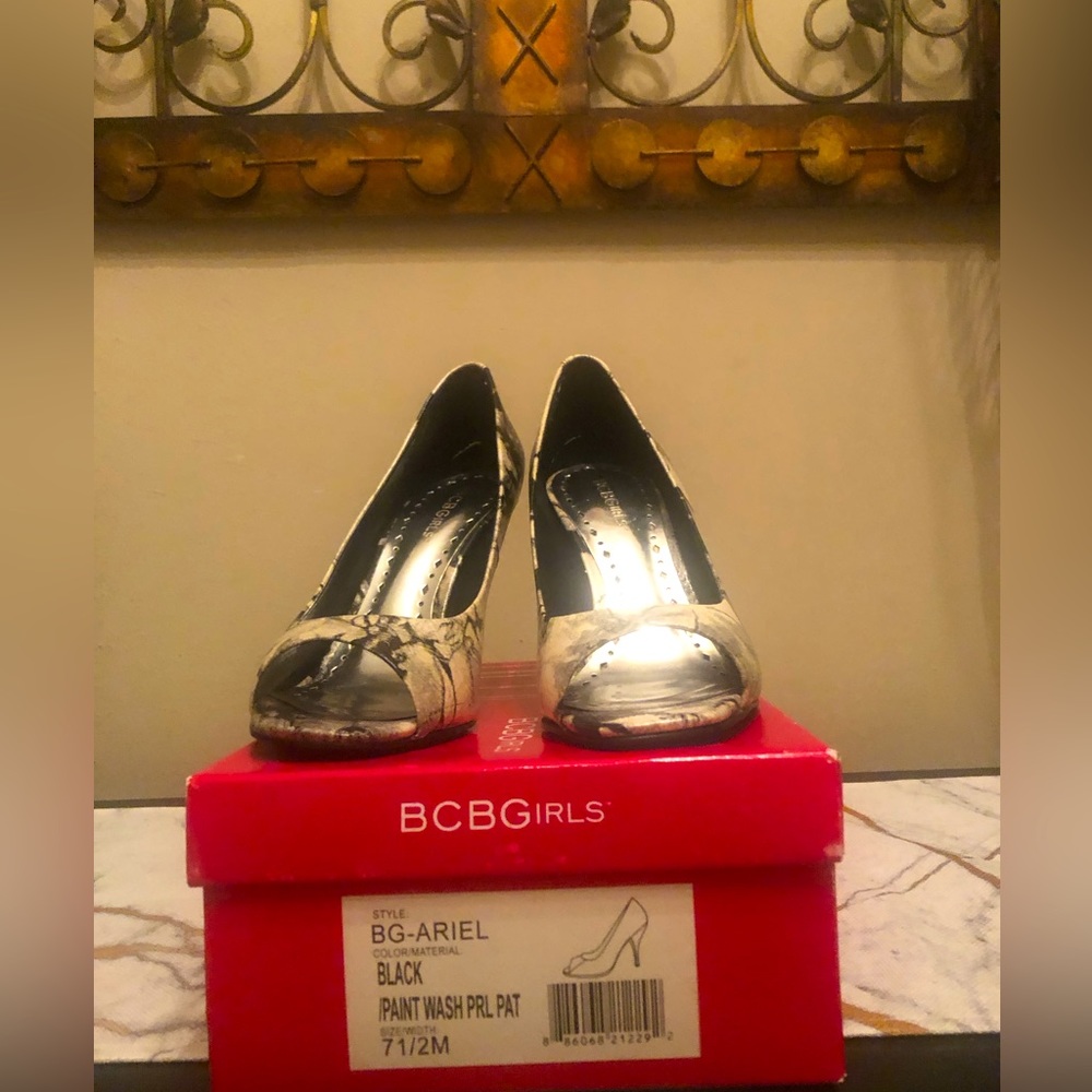 BCBGirl black and off white patent leather peep pump, worn a few times